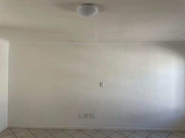 To Let 1 Bedroom Property for Rent in Casablanca Western Cape